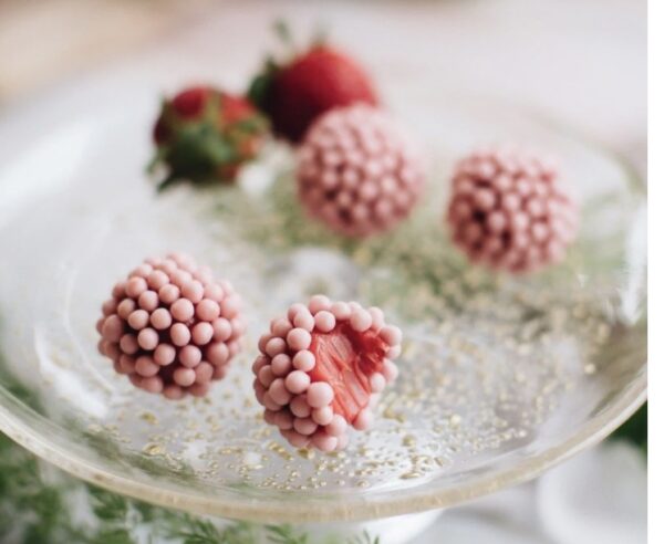 Strawberry Brigadeiro 15 units per box